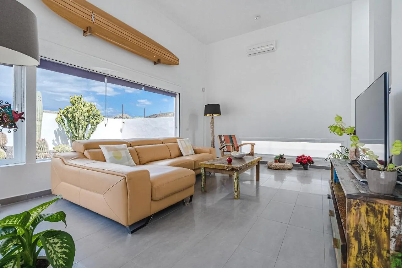 Modern 3Bdr Villa With Heated Pool El Medano  0*, El Medano (Tenerife) Spain