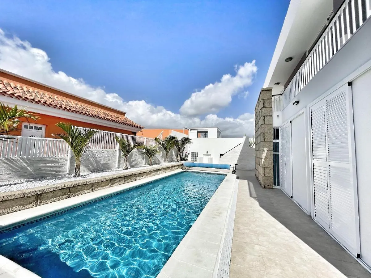 Modern 3Bdr Villa With Heated Pool El Medano